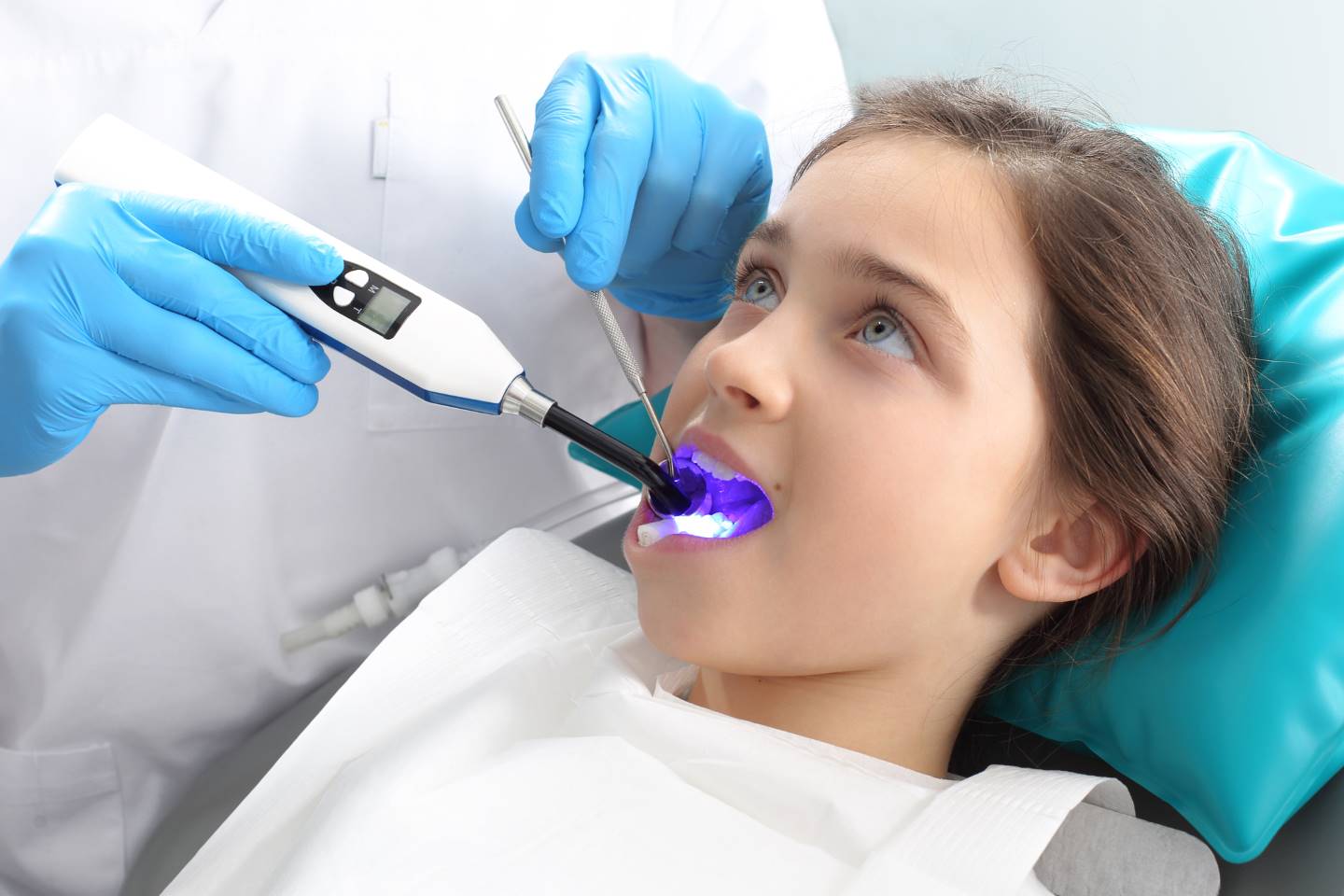 Lazer Uygulamalar DENTAGLOBAL Ağız, Diş Ve Çene Cerrahisi, Diş